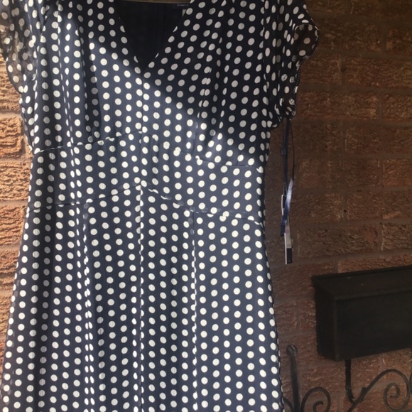 Dress - Picture 3 of 13